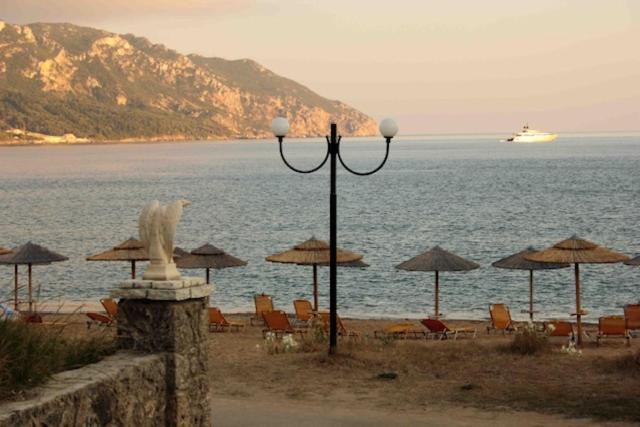 Aparthotel San George Cove à Afión Extérieur photo