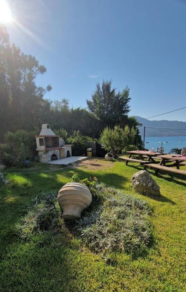 Aparthotel San George Cove à Afión Extérieur photo